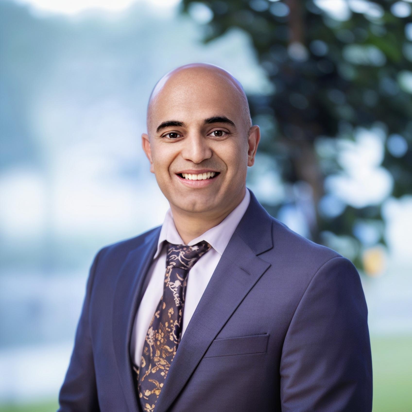 Srinivas Kothuri headshot